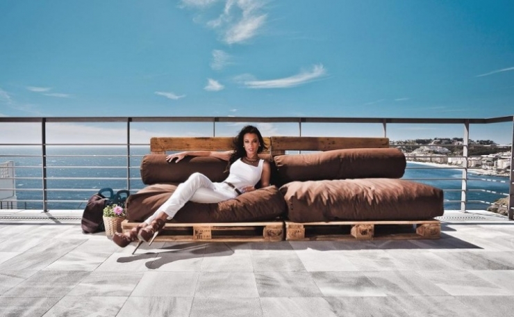 Illustration de l'article : Nouvelle s&eacute;rie de r&eacute;alisations &agrave; base de palettes. Aujourd'hui c'est une "sp&eacute;ciale canap&eacute;" !