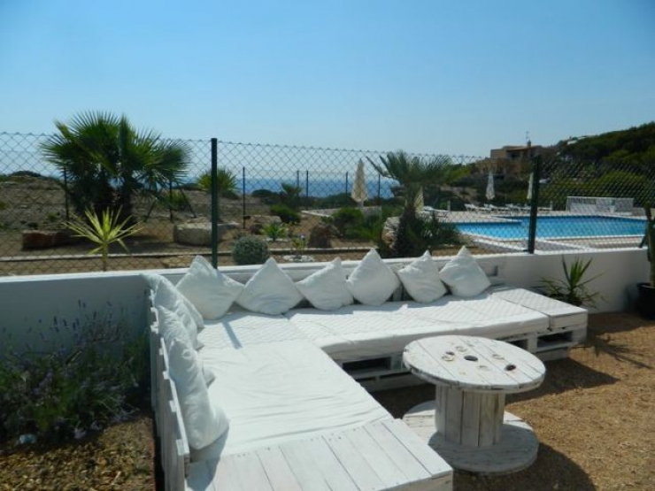 Illustration de l'article : Nouvelle s&eacute;rie de r&eacute;alisations &agrave; base de palettes. Aujourd'hui c'est une "sp&eacute;ciale canap&eacute;" !