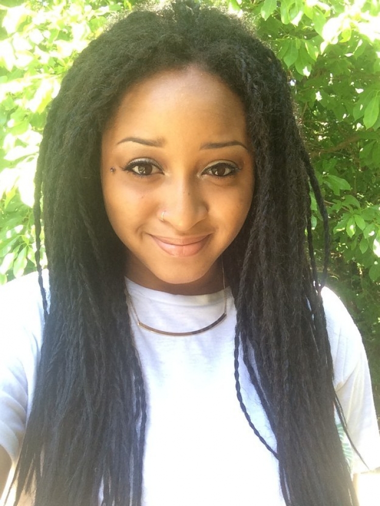 Illustration de l'article : Gr&acirc;ce &agrave; cette &eacute;tudiante, nous pouvons toutes nous coiffer comme les princesses Disney