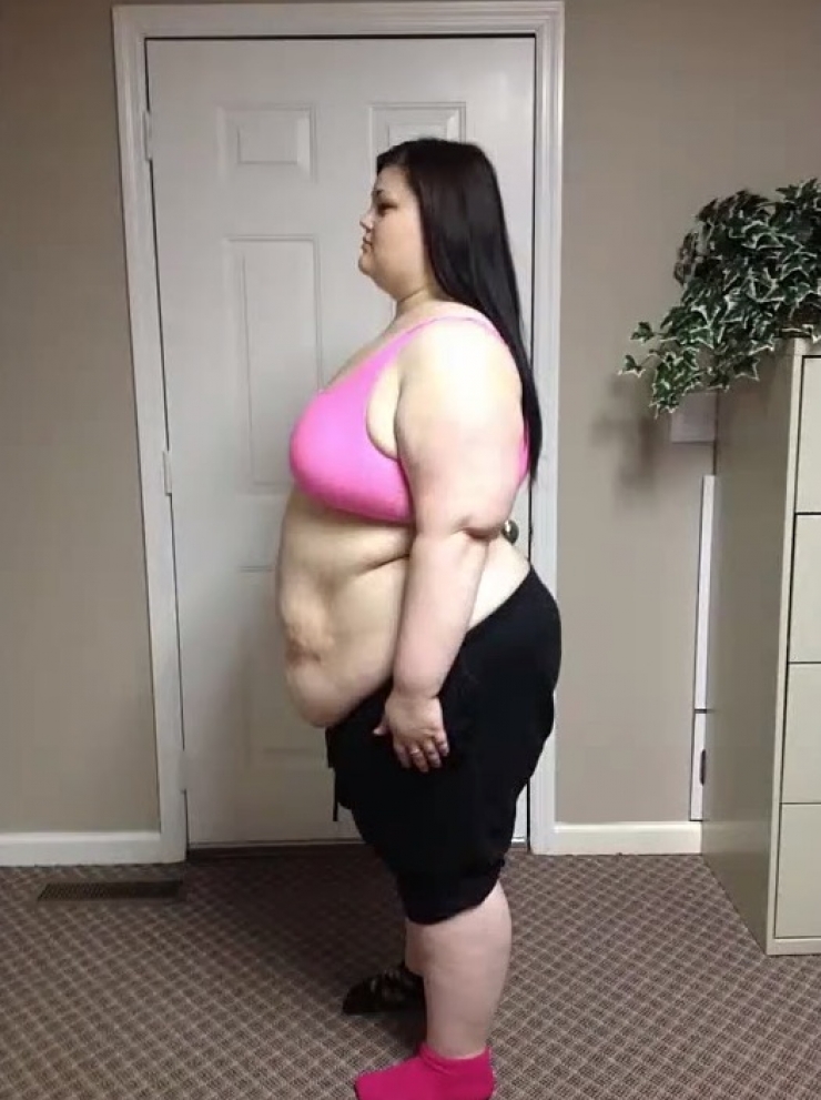 Illustration de l'article : Regardez la magnifique surprise qu'elle re&ccedil;oit apr&egrave;s sa m&eacute;tamorphose et une perte de 95kg ! Bravo Madame !