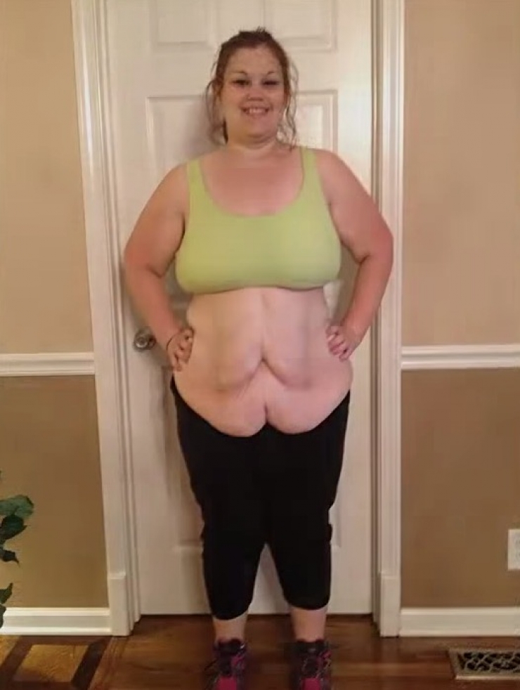 Illustration de l'article : Regardez la magnifique surprise qu'elle re&ccedil;oit apr&egrave;s sa m&eacute;tamorphose et une perte de 95kg ! Bravo Madame !