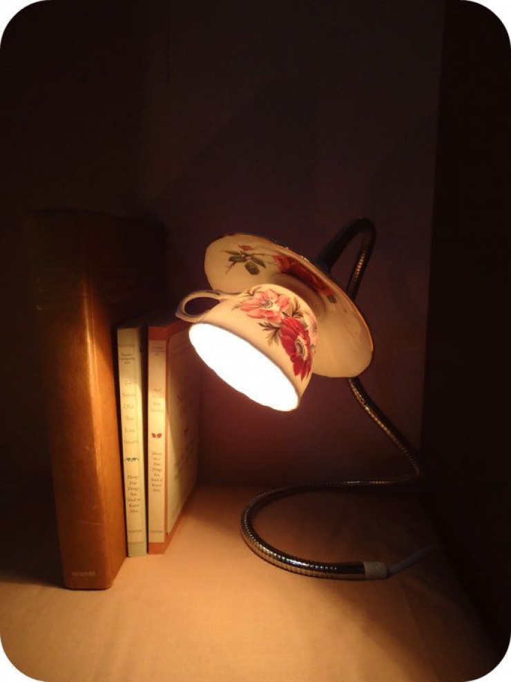 Illustration de l'article : Faites le plein de créativité avec ces 40 objets détournés en lampes !