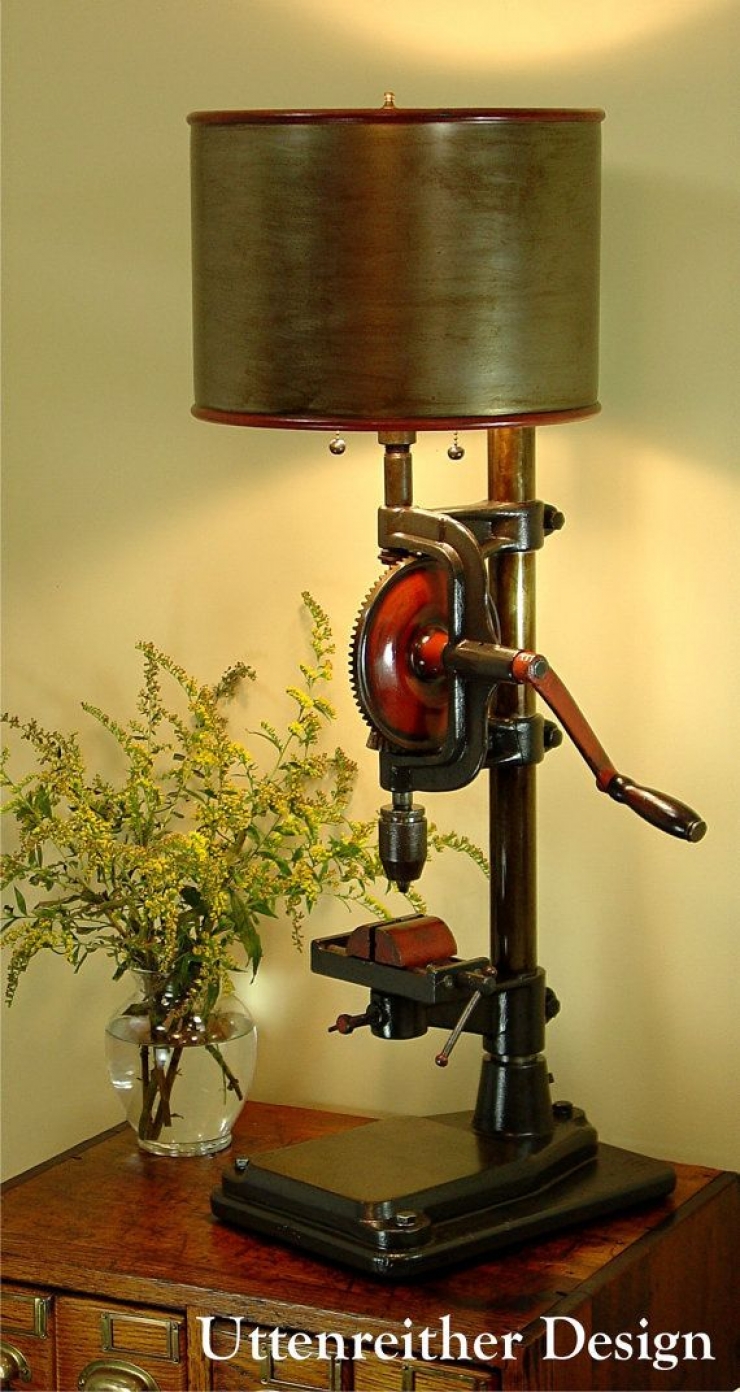 Illustration de l'article : Faites le plein de créativité avec ces 40 objets détournés en lampes !
