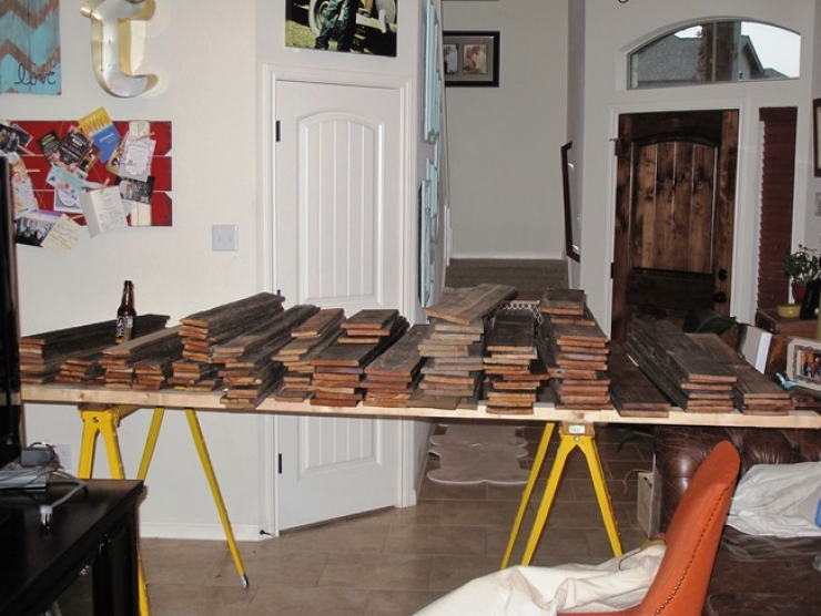 Illustration de l'article : Il r&eacute;cup&egrave;re une cl&ocirc;ture abandonn&eacute;e aux ordures et ce qu'il en fait est g&eacute;nial !