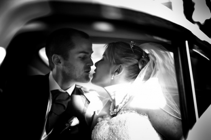 Illustration de l'article : Entre originalit&eacute; et amour, cette s&eacute;lection de photos de mariage devrait vous plaire...Et vous donner des id&eacute;es ! 