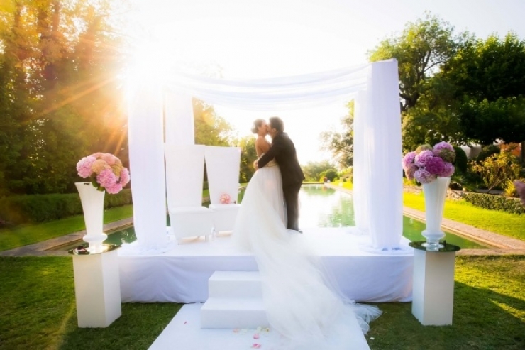 Illustration de l'article : Entre originalit&eacute; et amour, cette s&eacute;lection de photos de mariage devrait vous plaire...Et vous donner des id&eacute;es ! 