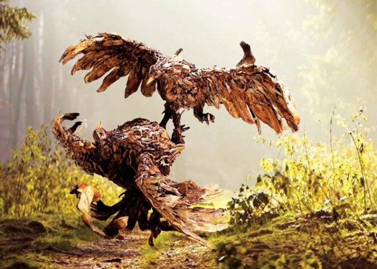 Illustration de l'article : Il puise le mat&eacute;riau de ses sculptures dans les oc&eacute;ans... Entre recyclage de bois flottant et cr&eacute;ativit&eacute; !