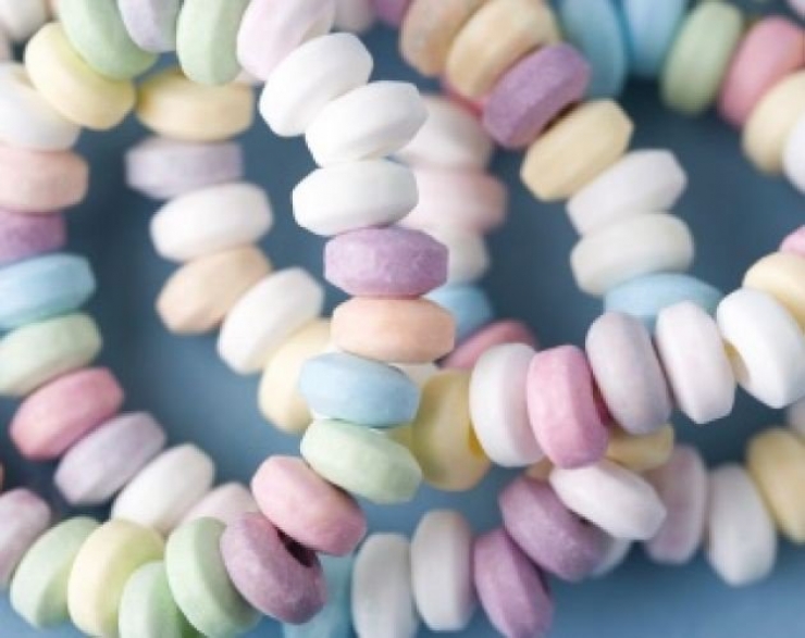 Illustration de l'article : Zoom sur ces bonbons qui ont marqué notre enfance... Vous préfériez lequel dans la liste ?