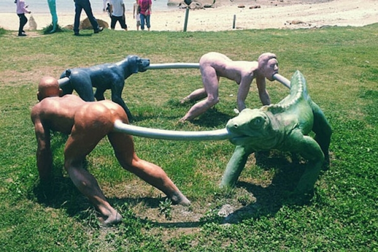 Illustration de l'article : Ces 25 jeux pour enfants qui ont plut&ocirc;t l'air d'avoir &eacute;t&eacute; con&ccedil;us pour des adultes&hellip;