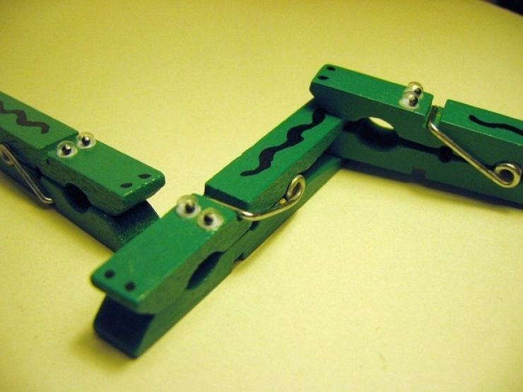 Illustration de l'article : Vous n'imaginez pas tout ce que vous pouvez faire avec des pinces &agrave; linge ! Voici 34 id&eacute;es.