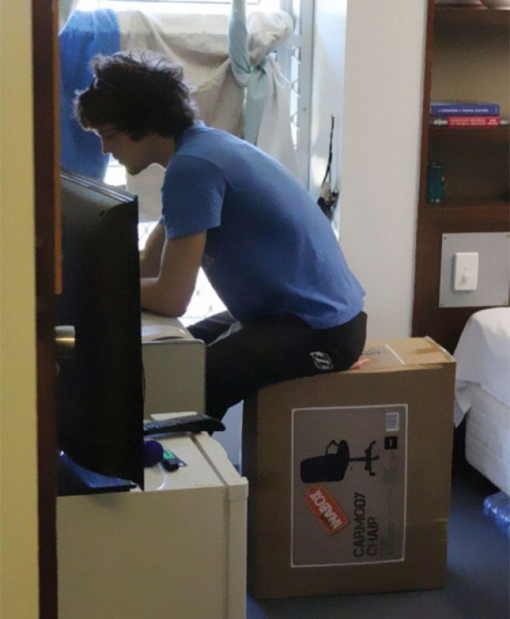 Illustration de l'article : D'un c&ocirc;t&eacute; on a les g&eacute;nies, de l'autre...Ces rois du Syst&egrave;me D qui auraient du rester au lit !