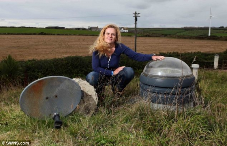 Illustration de l'article : Ne voulant pas d'une maison banale, elle s'achète un Bunker et le rénove... Chapeau Madame !