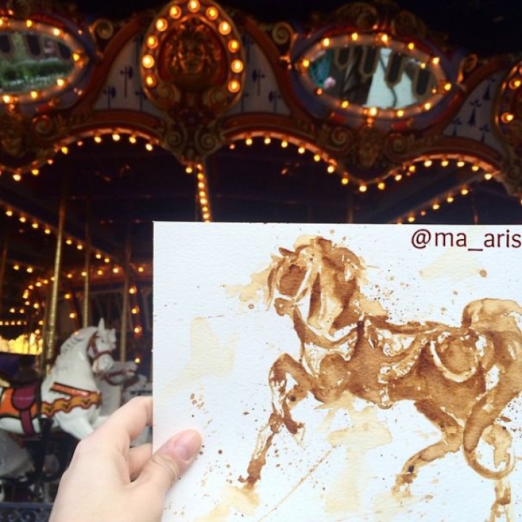 Illustration de l'article : La caf&eacute; n'est pas qu'une boisson pour cette artiste chypriote. D&eacute;couvrez 19 de ses dessins caf&eacute;in&eacute;s