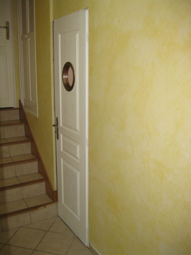 Illustration de l'article : Un papa blas&eacute; par son vieux grenier abandonn&eacute; lui fait subir une transformation incroyable...