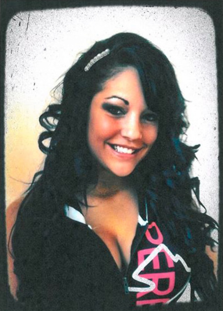 Illustration de l'article : D&eacute;c&eacute;d&eacute;e alors qu'elle utilisait son gsm au volant, son copain publie les derniers messages qu'ils se sont envoy&eacute;s...