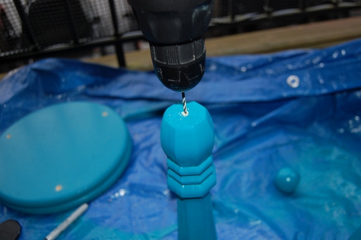 Illustration de l'article : Un tabouret pour les punitions &agrave; fabriquer soi-m&ecirc;me ! 