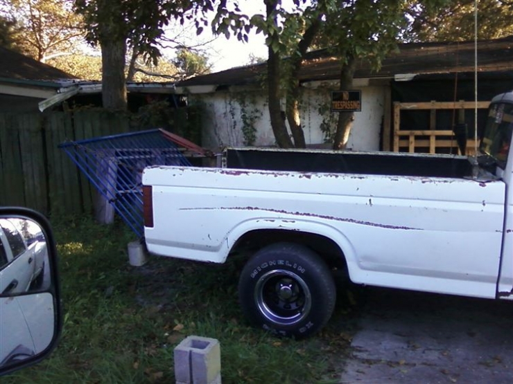 Illustration de l'article : Les pros du rafistolage auto sont de sortie. 12 photos qui rendraient Mac Gyver jaloux...