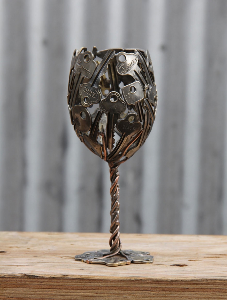 Illustration de l'article : Ce que cet artiste r&eacute;alise avec des cl&eacute;s et des pi&egrave;ces de monnaie va vous laisser bouche b&eacute;e