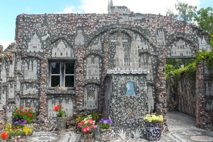 Illustration de l'article : Top 30 des maisons les plus insolites à travers la planète... Il en faut pour tous les goûts !