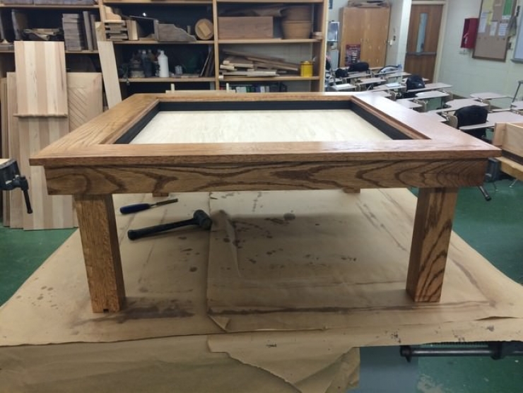 Illustration de l'article : La table basse qu'il fabrique n'est vraiment pas comme les autres. Vous allez ADORER !