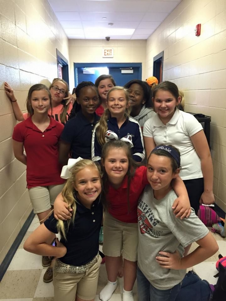 Illustration de l'article : Cette petite princesse atteinte du syndrome de Down vient de recevoir une super nouvelle et sa r&eacute;action met du baume au coeur !