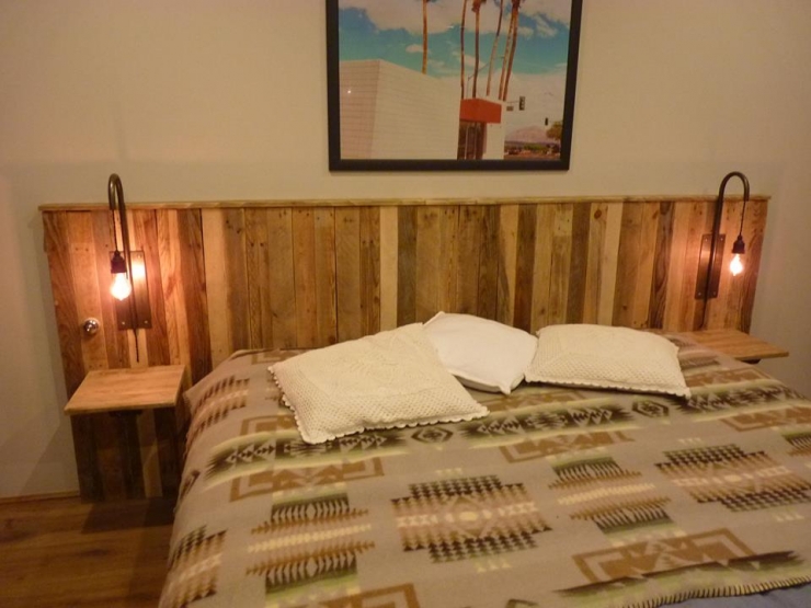 Illustration de l'article : Nouvelle s&eacute;rie de 53 r&eacute;alisations &agrave; base de palettes pour embellir vos chambres...