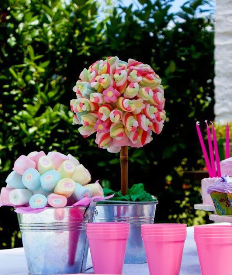 Illustration de l'article : Ces 29 centres de table devraient vous plaire si vous pr&eacute;parez une f&ecirc;te d'enfant !