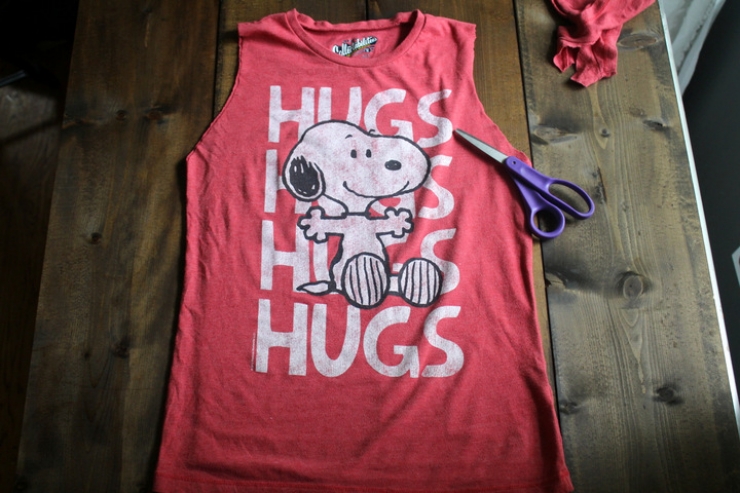 Illustration de l'article : Vous avez un vieux t-shirt et 10 minutes devant vous ? Rendez-vos amis jaloux avec cette cr&eacute;ation...