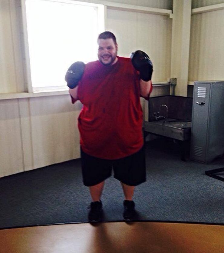 Illustration de l'article : En danger de mort, il perd 180kg en 2ans gr&acirc;ce &agrave; Taylor Swift ! Un joli combat...