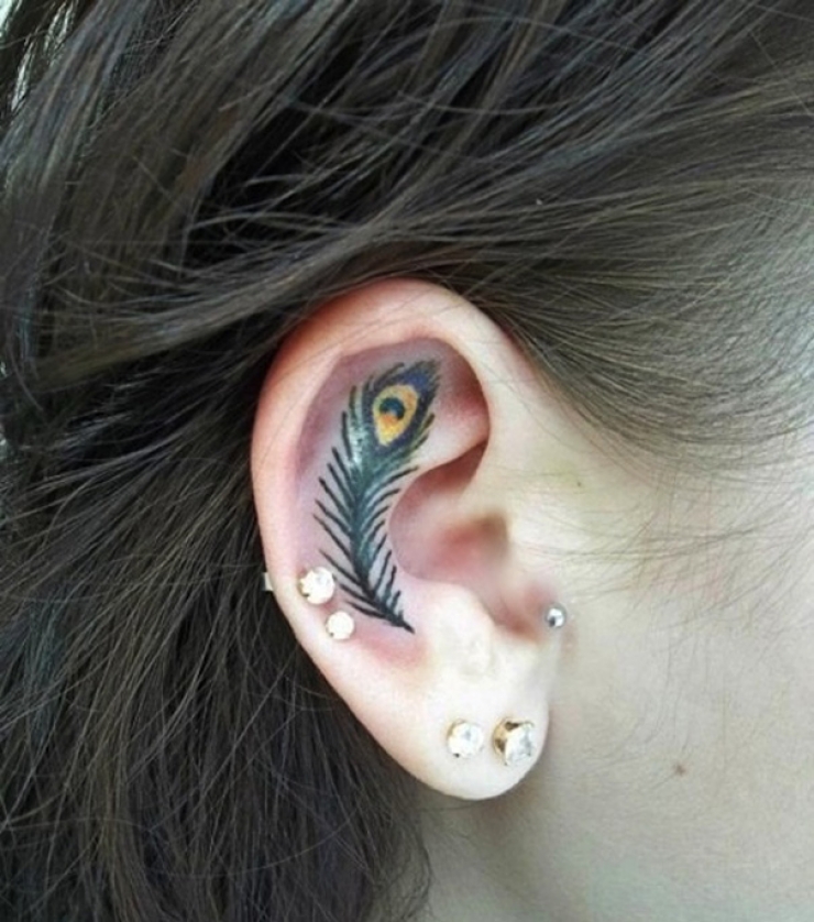 Illustration de l'article : 24 tatouages d'oreilles cr&eacute;atifs et originaux pour votre inspiration !