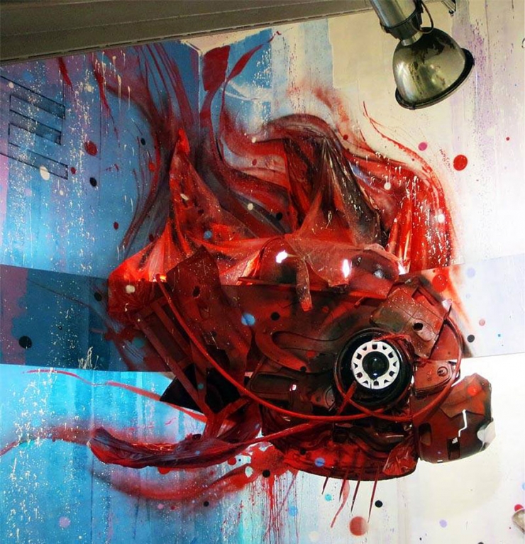 Illustration de l'article : C'est à travers des sculptures murales qu'il dénonce le gaspillage et la pollution (14 photos)