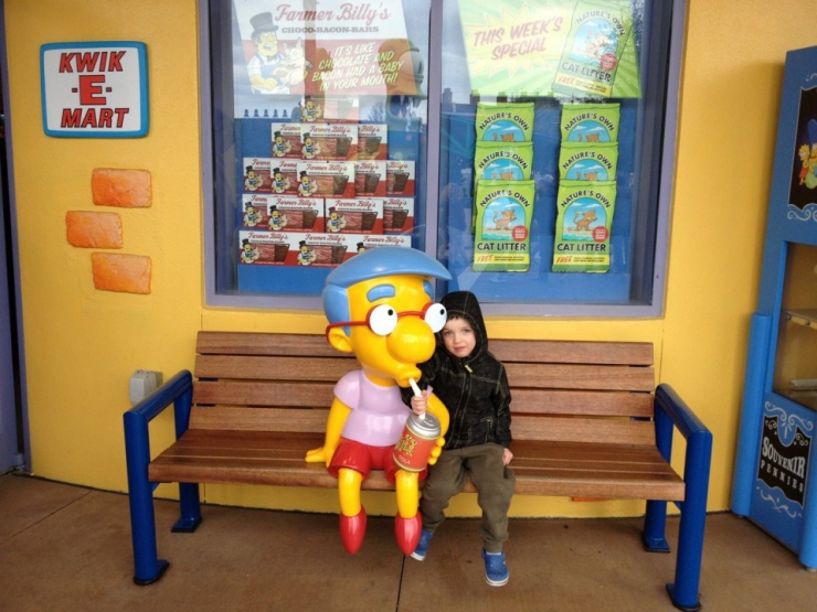 Illustration de l'article : Le parc d'attraction des Simpson vient d'ouvrir ses portes... Petite visite guid&eacute;e !