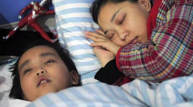 Illustration de l'article : &Agrave; 7 ans, il demande aux m&eacute;decins de le laisser mourir pour une raison admirable ! Belle le&ccedil;on de la part de ce petit ange...