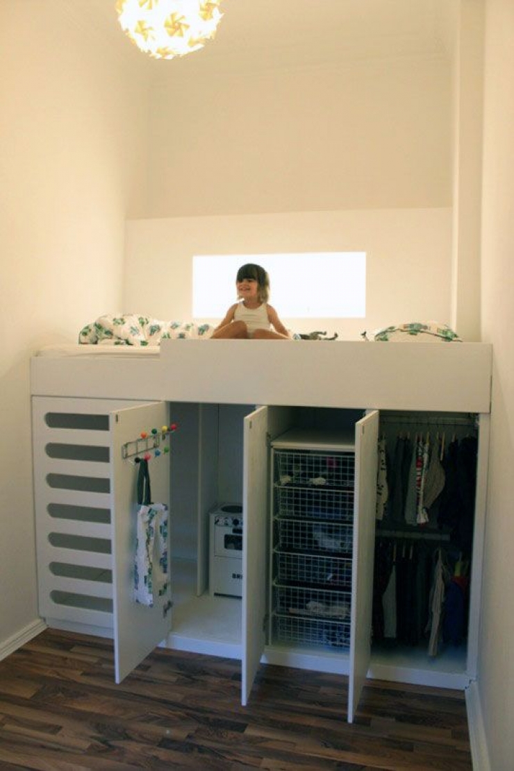 Illustration de l'article : Du mal à organiser la chambre de votre enfant dans un petit espace ? Ces 32 chambres devraient vous intéresser ! 