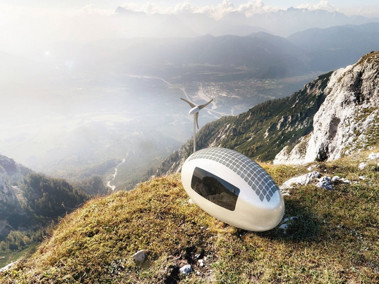 Illustration de l'article : Ces Ecocapsules permettent de vivre en totale autonomie pendant une année ! Vous pourriez y vivre ?