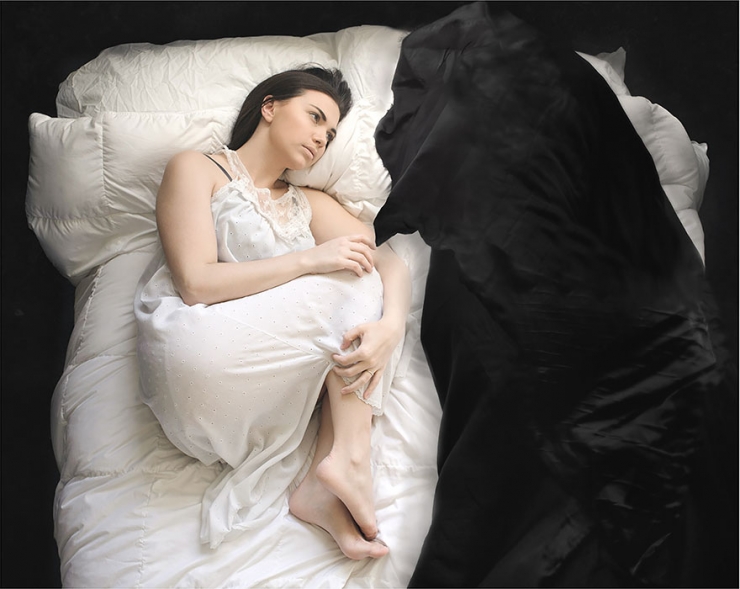 Illustration de l'article : Elle r&eacute;alise des photos qui d&eacute;crivent ce que lui provoque son anxi&eacute;t&eacute;... C&rsquo;est prenant !