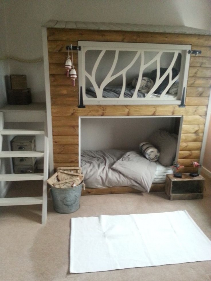 Illustration de l'article : 25 Id&eacute;es de chambres partag&eacute;es pour des enfants... Gain de place, bonjour !