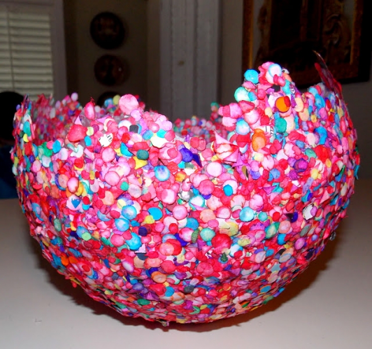 Illustration de l'article : Fabriquer un bol/saladier en confettis