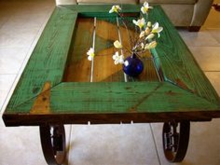 Illustration de l'article : Besoin d'une table basse originale ou insolite ? Ces 41 images devraient vous plaire !