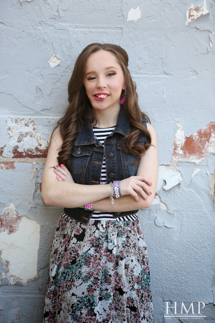 Illustration de l'article : Elle quitte son &eacute;cole &agrave; cause des intimidations dues &agrave; son handicap. Regardez ce que des &eacute;trangers vont faire pour elle !