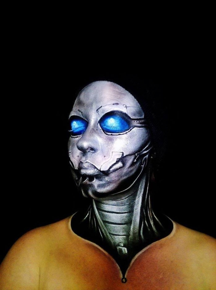 Illustration de l'article : Nikki Shelley est une artiste spécialisée dans les maquillages d'Halloween... Zoom sur 30 de ses plus belles réalisations !