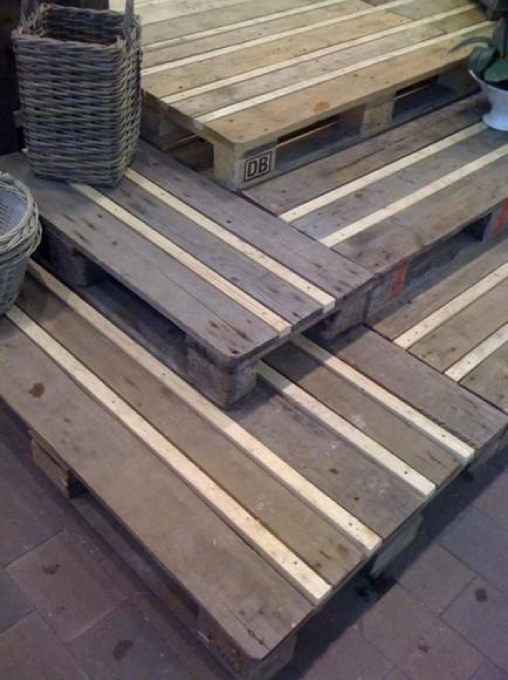 Illustration de l'article : Vous n'avez pas fini d'entendre parler des palettes ! Voici 70 nouvelles idées pour votre inspiration...