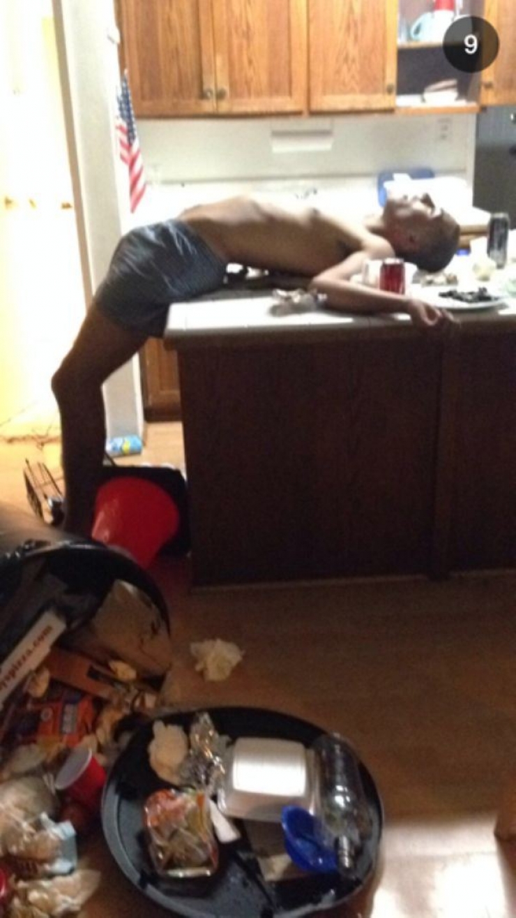 Illustration de l'article : 20 personnes qui ont passé une très mauvaise soirée !