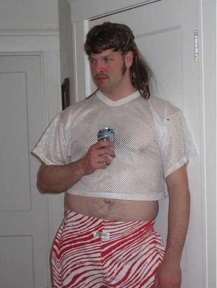 Illustration de l'article : 11 personnes qui ont tenté de lancer une nouvelle mode mais... c'est totalement raté !