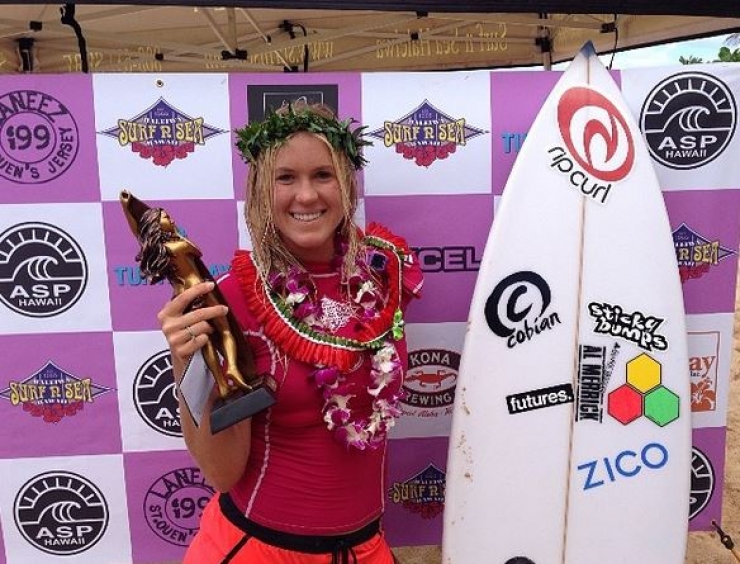 Illustration de l'article : Cette maman semble tout &agrave; fait normale, mais attendez de voir son corps de l&rsquo;autre c&ocirc;t&eacute;&hellip; Bravo pour son courage !