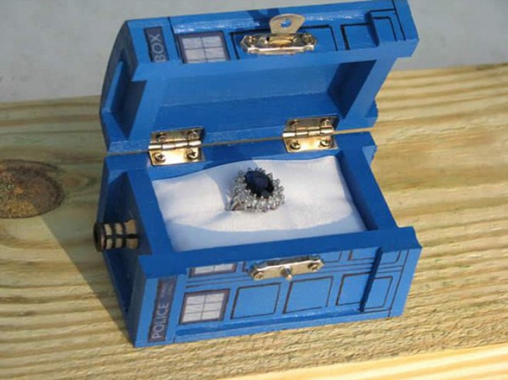 Illustration de l'article : 21 idées de demandes en mariage qui plairont à tous les geek... La 5 est vraiment très spéciale...