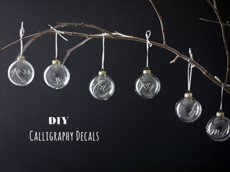 Illustration de l'article : 33 incroyables idées pour décorer des boules de Noël en verre… Des créations de génie !