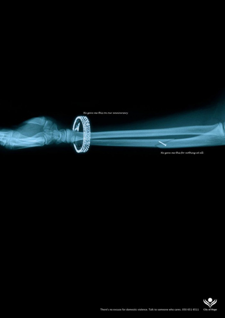 Illustration de l'article : D&eacute;couvrez ces 8 campagnes publicitaires de lutte contre les violences envers les femmes&hellip;Celle de la FNSF est vraiment choquante !