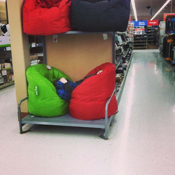 Illustration de l'article : Ne parlez surtout plus de shopping avec ces 15 enfants... Ils en ont clairement marre ! 