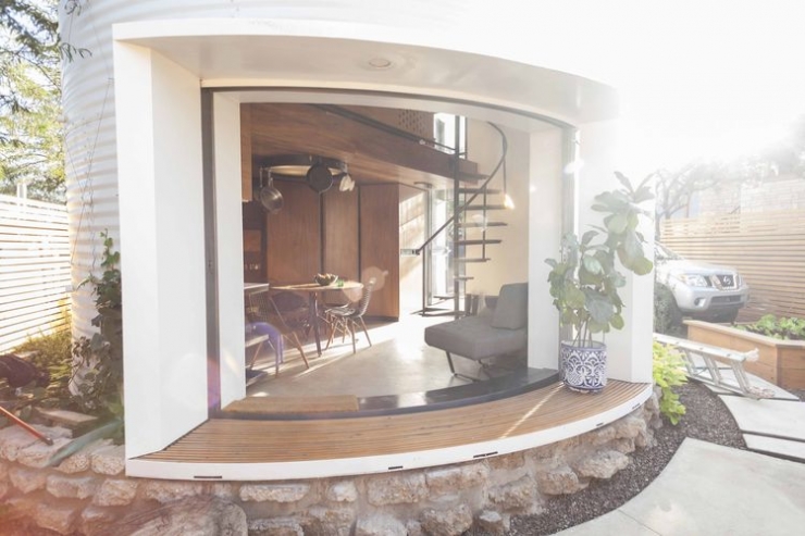 Illustration de l'article : Architecte, il transforme un silo à grains en une habitation qui vaut vraiment le détour... J'adore l'intérieur !